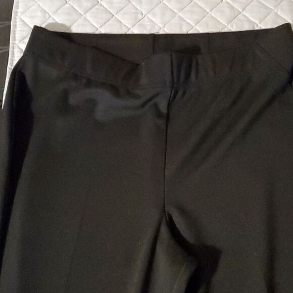 Woman with control  Petite ponte di  roma knit boot cut pants LP - Picture 5 of 6